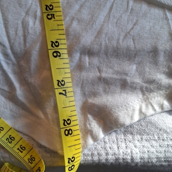 Apt 9 women's size Large Ivory colored blouse with necklace, new - Picture 7 of 15